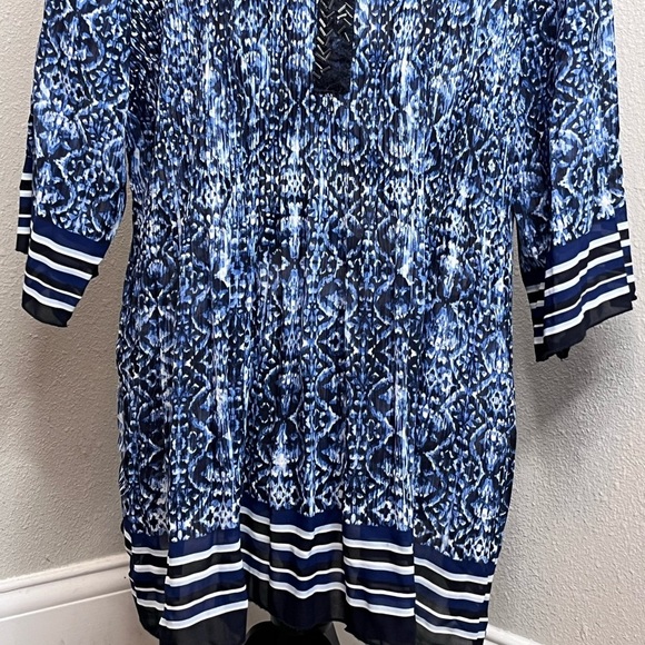 Catherine's Abstract Beaded Neck Mature Lightweight Chiffon Sz 4X Tunic Blouse - Picture 6 of 12